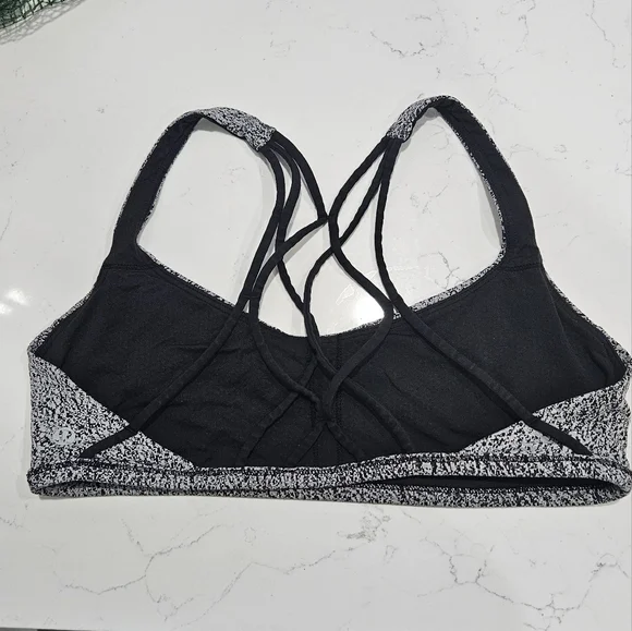 Lululemon Sport Bra - Picture 2 of 5
